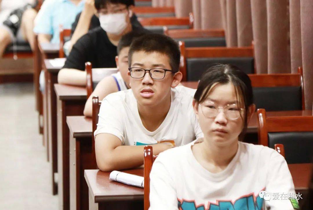陈彦玲,杨艳,高可欣,徐佳楠,魏培砚,张佳毅,田晨溪,王泓洋,李雨婷