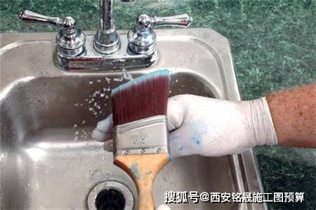 干透了的油漆如何除掉？这些技巧教你快速去除！