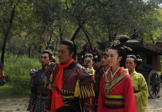 美女之首,帮助别人复国后却被抛弃,死后受到万人祭拜_西施_范蠡_吴国