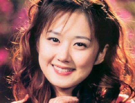 扮蠢式浮夸风格表演傻白甜的鼻祖,也是小圆脸鼻祖_张娜拉_中国_公主