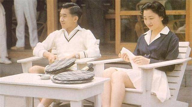 美智子皇后拒绝合葬：我和明仁天皇米乐M6 M6米乐没爱情只有子宫被需要(图7)