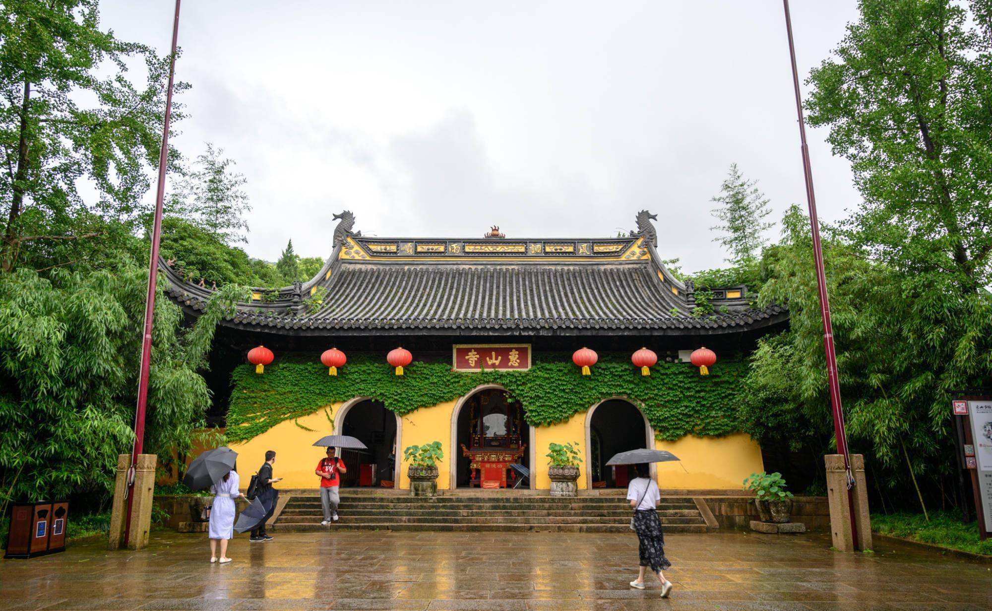 无锡旅游必打卡的古寺,距今1500多年历史,南朝四百八十寺之一_碑亭