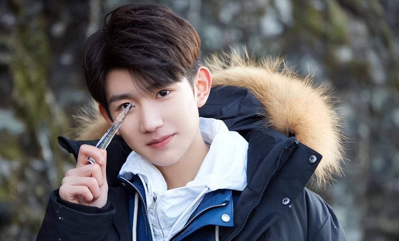 tfboys王源是重庆哪个区的人？