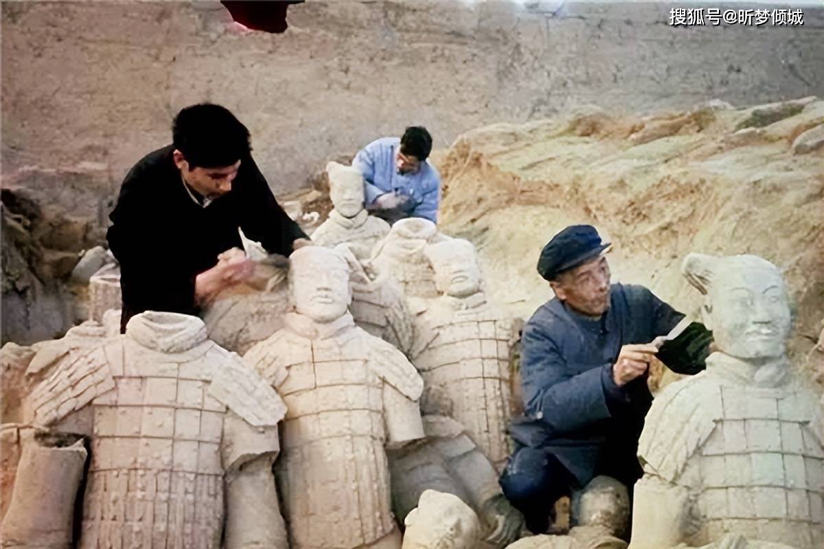 秦皇陵兵马俑里有一张奇怪的脸,科学家难以解释且被禁止出国展出_历史