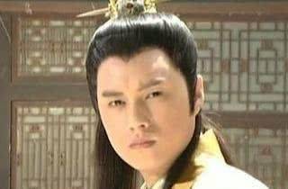 原创
为什么朱棣选择残疾长子为太子?为什么不选战功卓著的次子?