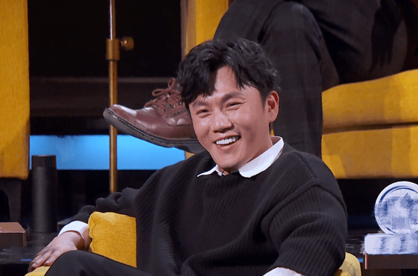 秦昊上节目被黄奕调侃娶了个娘,伊能静发文回怼:请学会尊重女性 秦昊上节目被黄奕调侃娶了个娘,伊能静发文回怼:请学会尊重女性