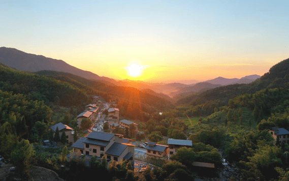 【喜迎二十大 建功新时代】打造全域旅游助乡村振兴“新样板”