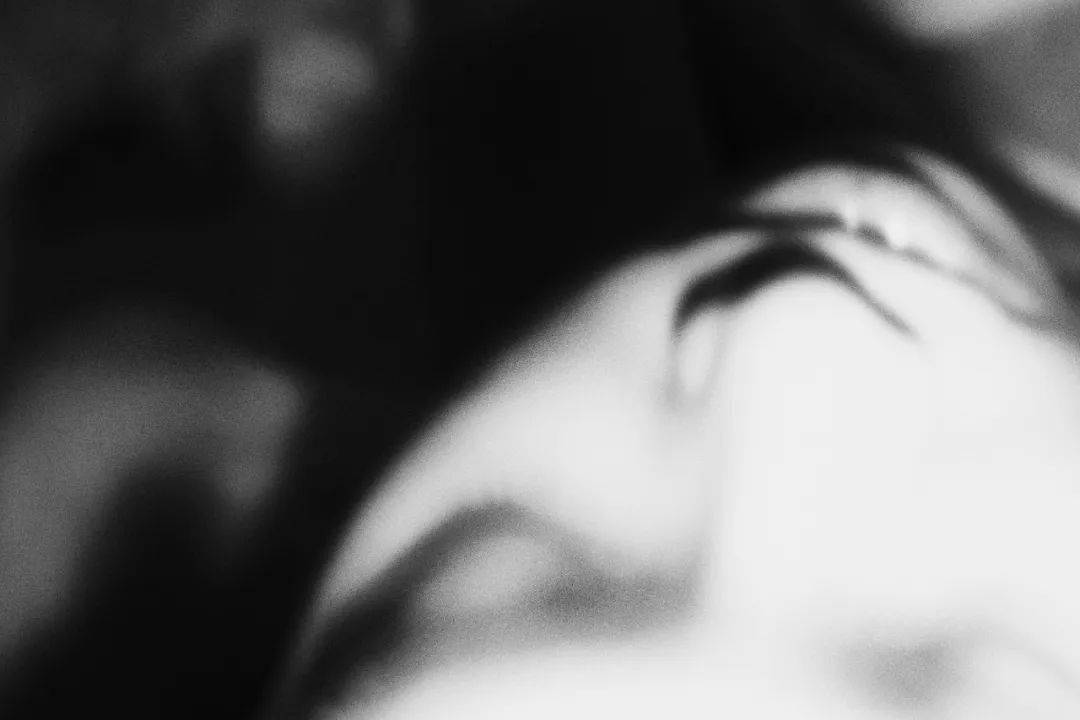 �ھŽ���Ϲ�����Ӱ˫��չ��Ʒ�������䡢�¼��¸�У��