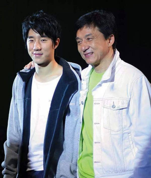 网曝房祖名新作即将上映,劣迹艺人能否复出变"唯背景"