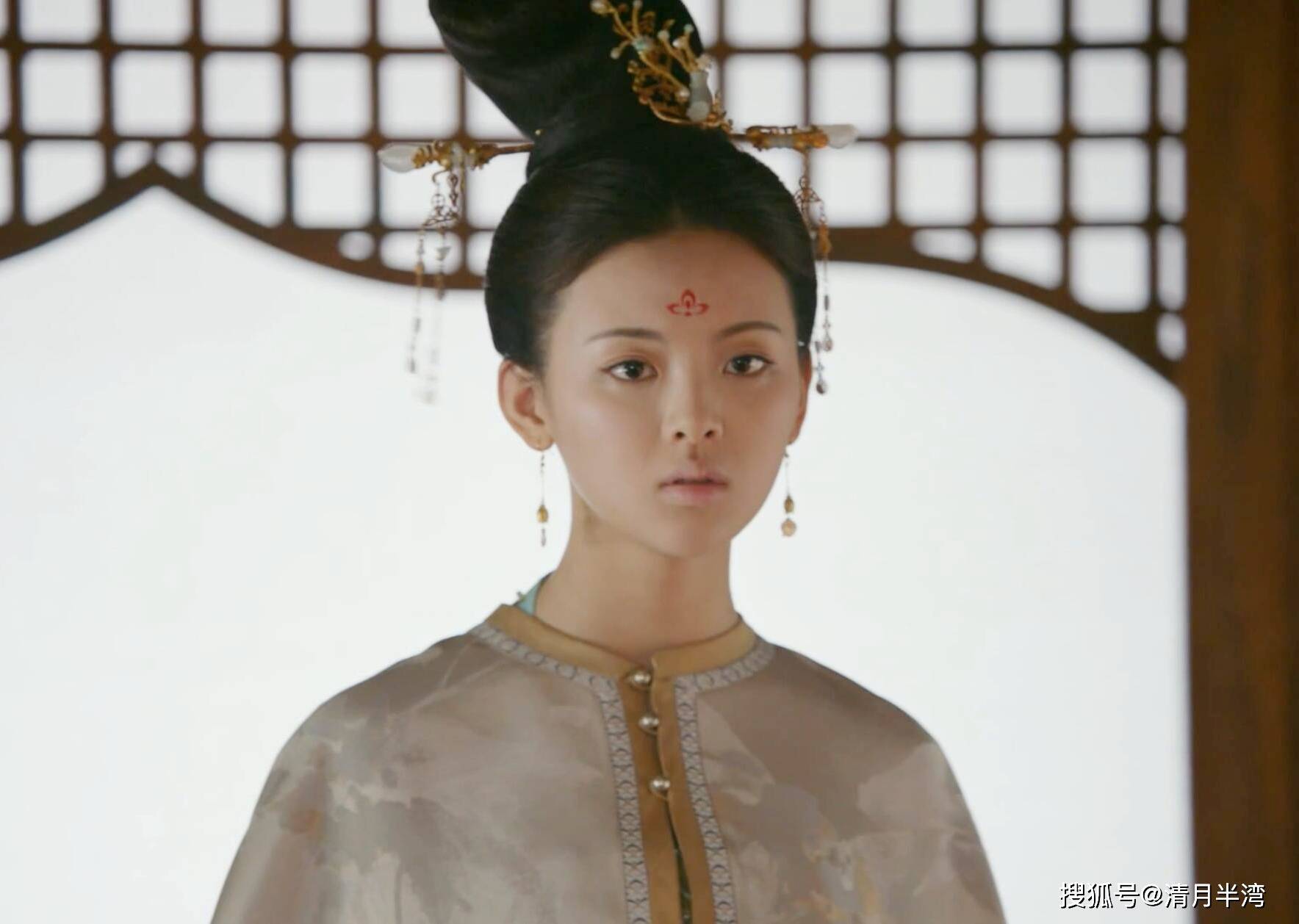 同样是演“董鄂妃”，把这14位女星放在一起看，颜值差距就出来了