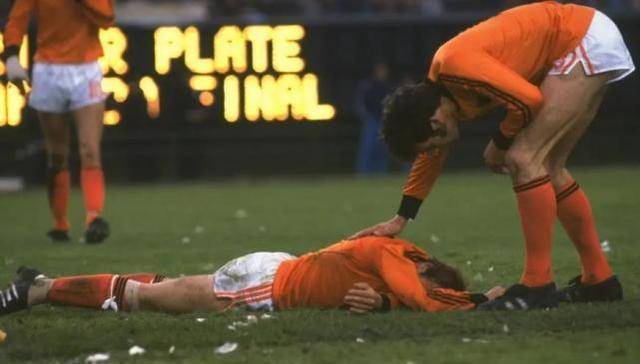 世界杯巡礼——荷兰：无冕之王8年后归来，橙衣军团能否圆梦？