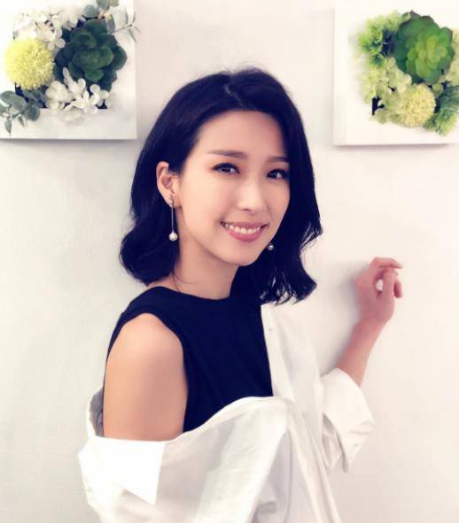 不雅照片被曝光,女方淡定回应_姚子羚_raymond_蔡宛珊
