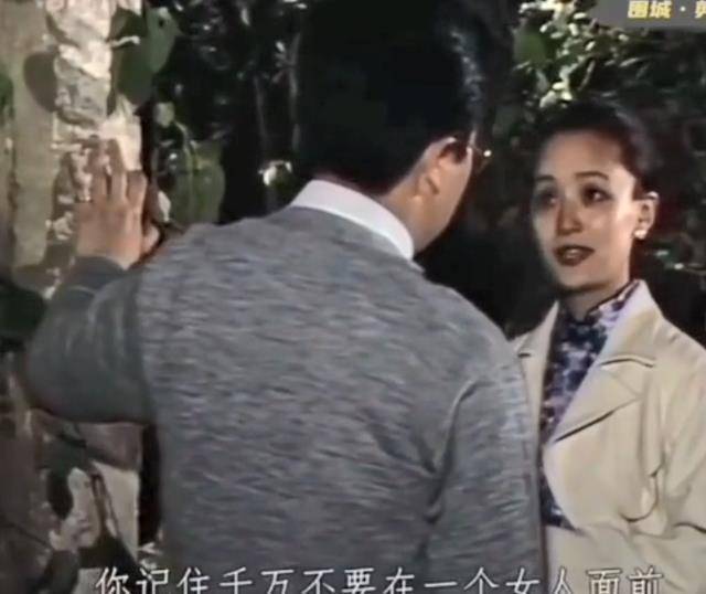 围城:引诱有夫之妇汪太太的赵辛楣,他的爱,太苦_苏文_苏小姐_新郎