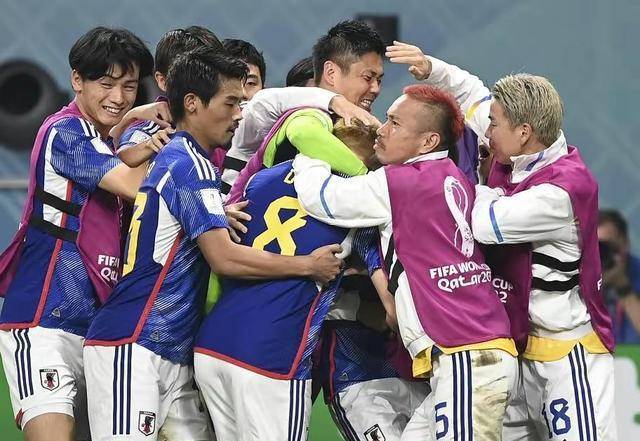 有人问中国足球多长时间才气逃上日本