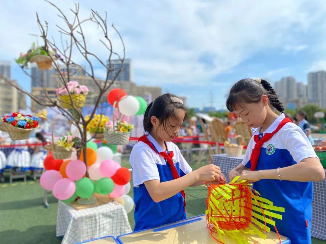 以奖促学 南康横市2022年度秋季奖教助学表彰大会