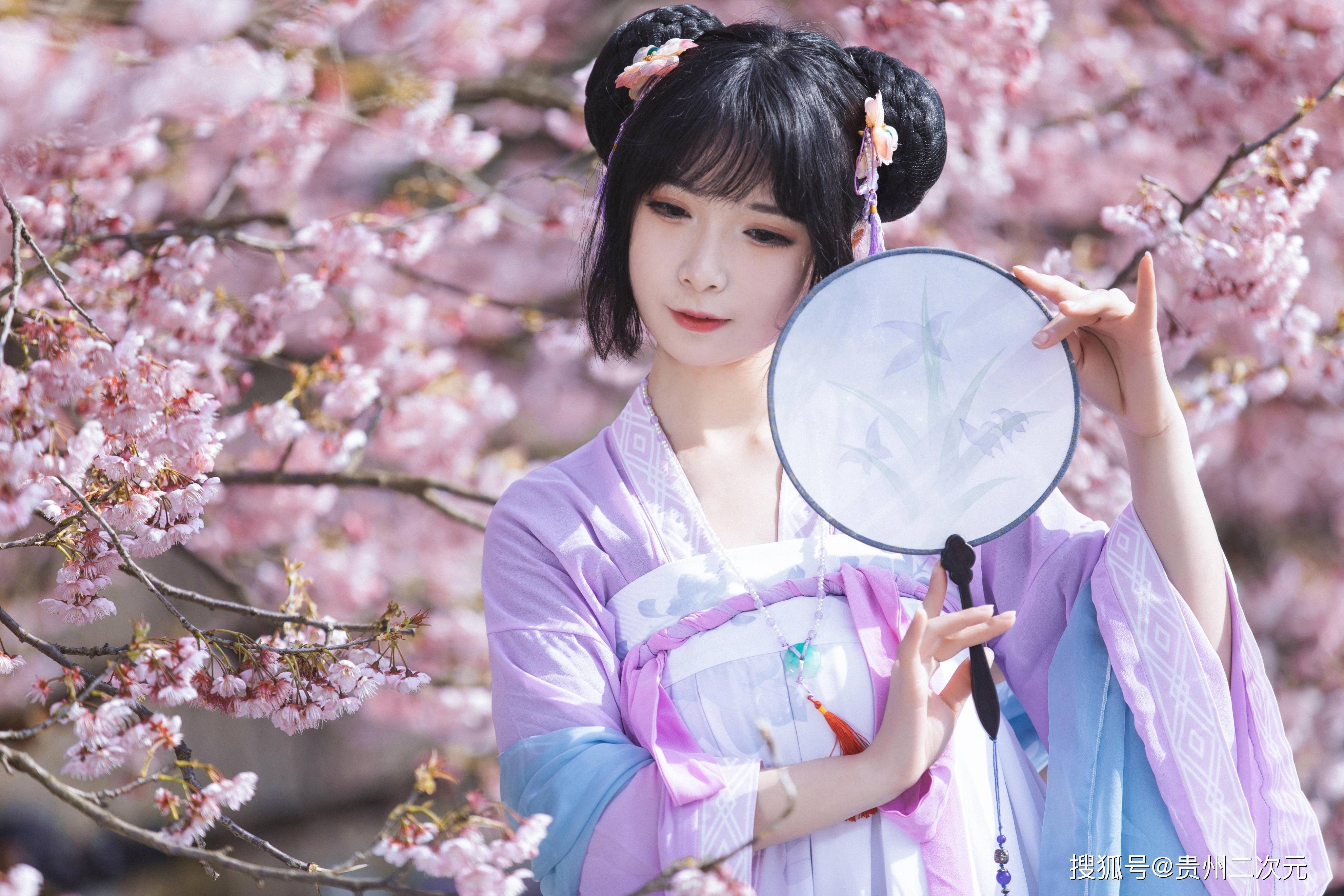 《暖暖环游世界》桃花吟cosplay