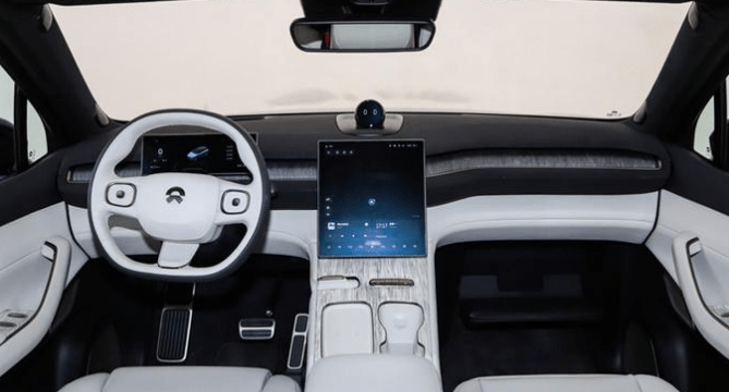 原创
尺寸加长,动力提升,全新蔚来ES8即将上市3 原创
尺寸加长,动力提升,全新蔚来ES8即将上市3