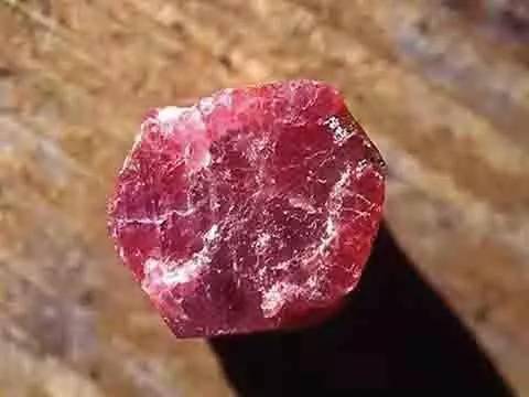ʯͷ
