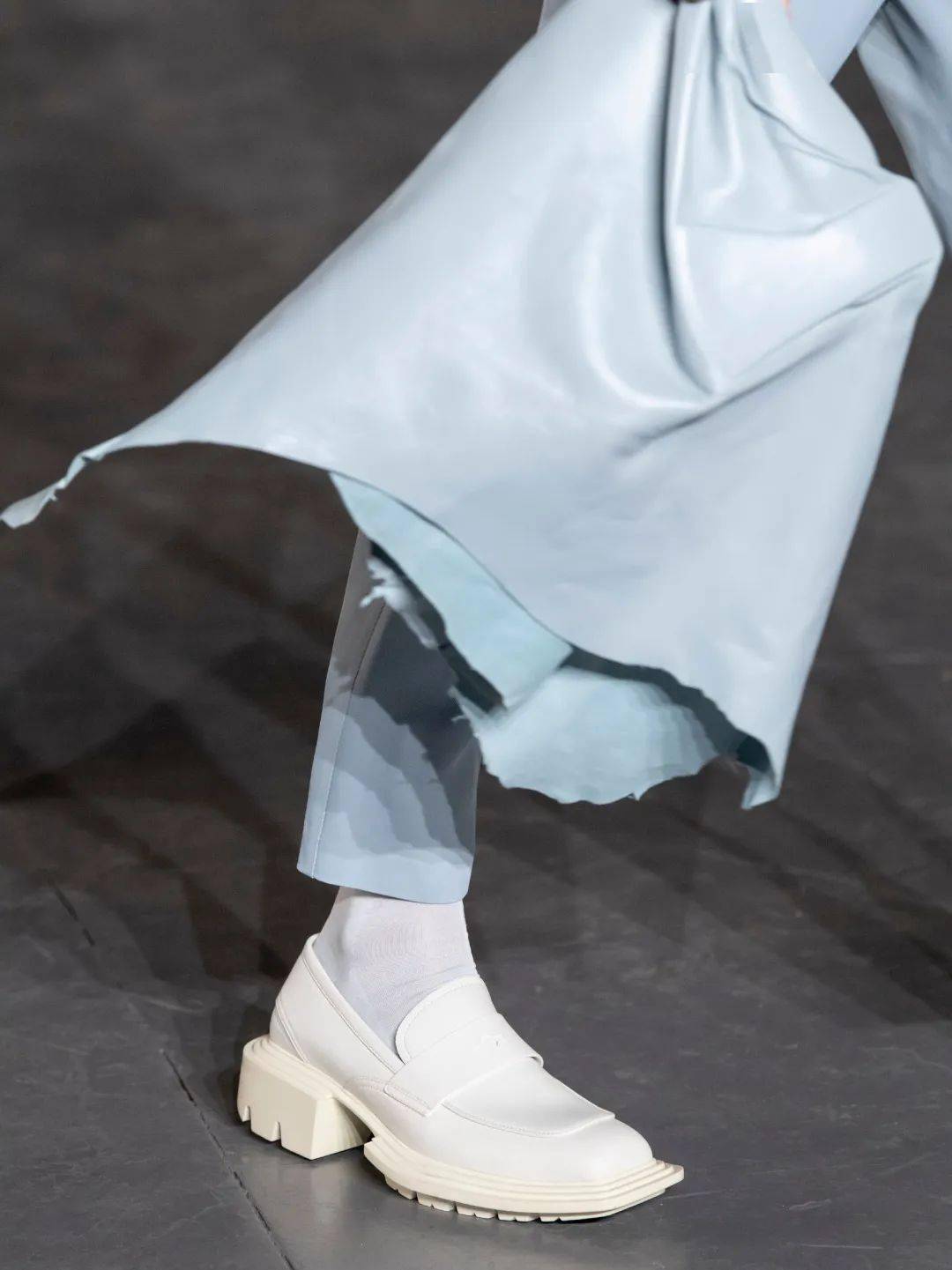 �ٻ��ٱ� | �ٻ��´���������׶ع��޵���Ļ��Feng Chen ...