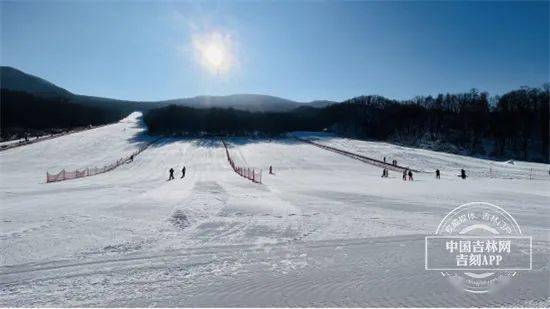 谈球吧体育乐享冰雪 品验民俗丨近距离感受吉林市的冰雪旅游和民俗文化(图23)