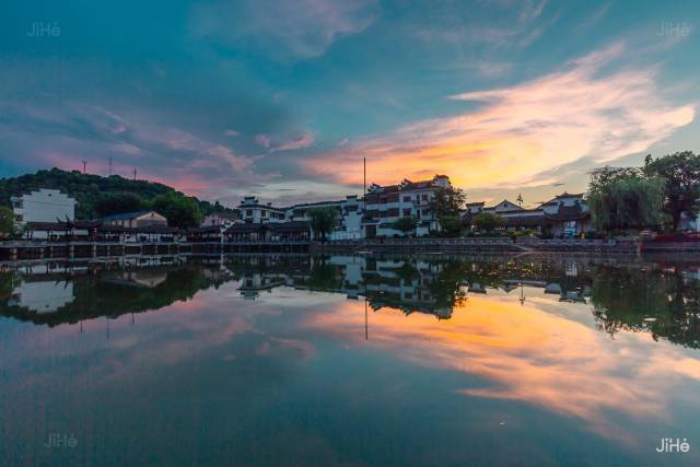 接下来的杭州堪称国内旅游浪漫天花板，景区免费游，错过不再有！