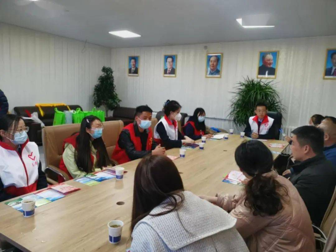 海晏税务：志愿服务进企业 暖人心365买球网站 2022世界杯买球(图2)