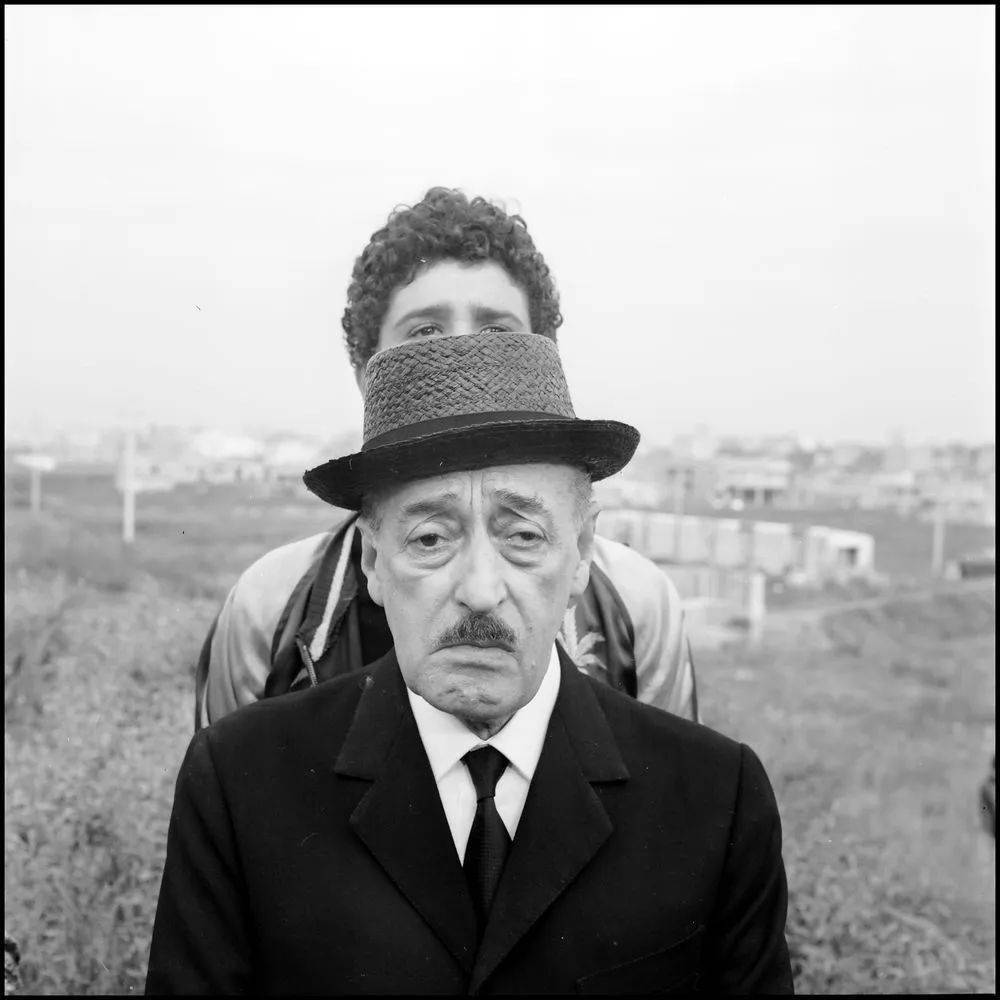 @�����ˣ�����ĵ�һ��Ӱչ����������ĩ�и�����