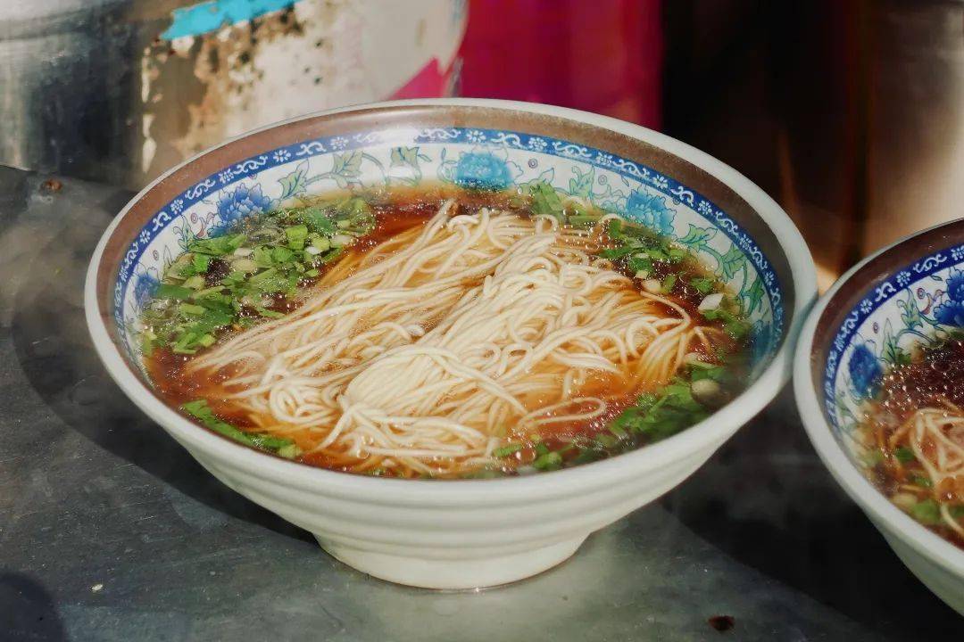 包邮区更低调的美食宝地：鲜得华美澎湃，碳水软糯诱人……