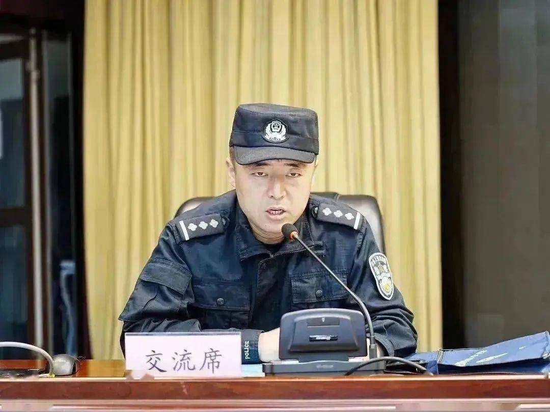 全市公安机关警务实战兼职教官“练讲试教”交换研讨活动胜利举办（图）