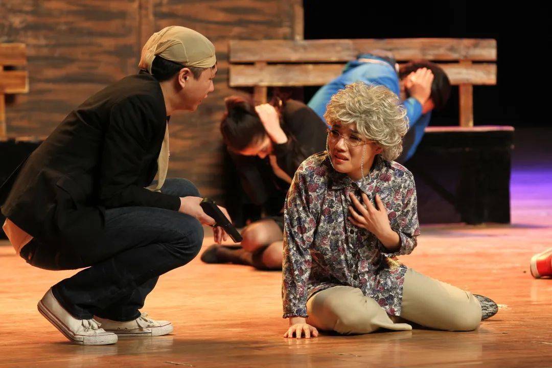 ����������������û���������黨,��!����ȥ������ɽ���ϴ�һ��!