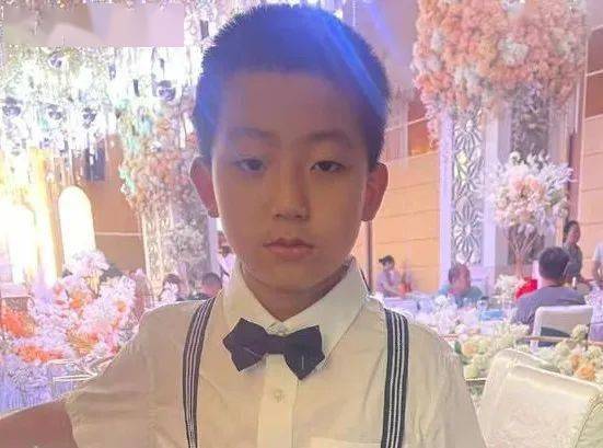 10岁“女魔头”虐打1岁男婴，将其从25楼丢下，告上法庭却未受惩罚！