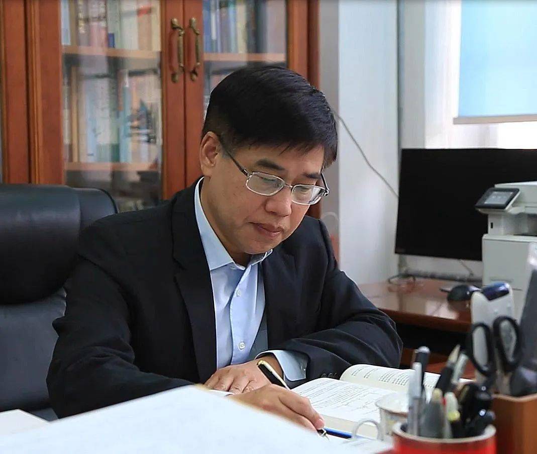 中国海洋大学食品科学与工程学院院长薛长湖EMC易倍体育 易倍EMC教授：深耕海洋水产加工引领产业技术进步(图4)
