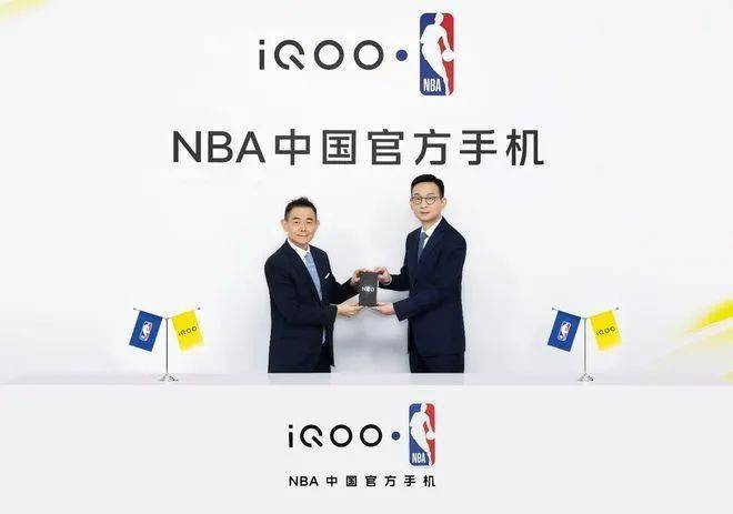 体育早餐12.26|圣诞大战凯尔特人126-115湖人iQOO曾经的NBA中国官方合作伙伴