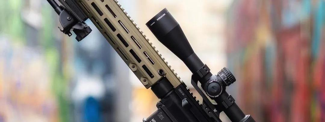 世界顶级倍镜卡尔蔡司开箱体验18倍镜片ed效果非凡