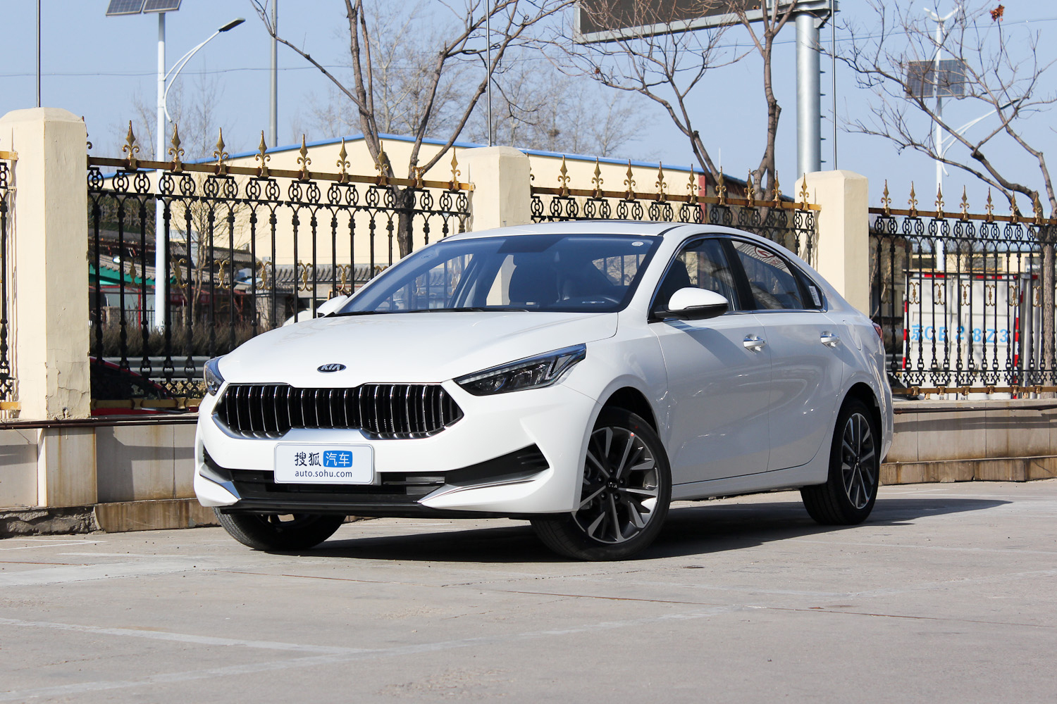 【起亚k3s】东风悦达起亚_起亚k3s报价_价格_起亚k3s图片_参数_搜狐