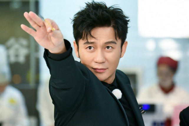 原创 插刀印小天遭网络暴力,李晨维护名誉权获赔2万元