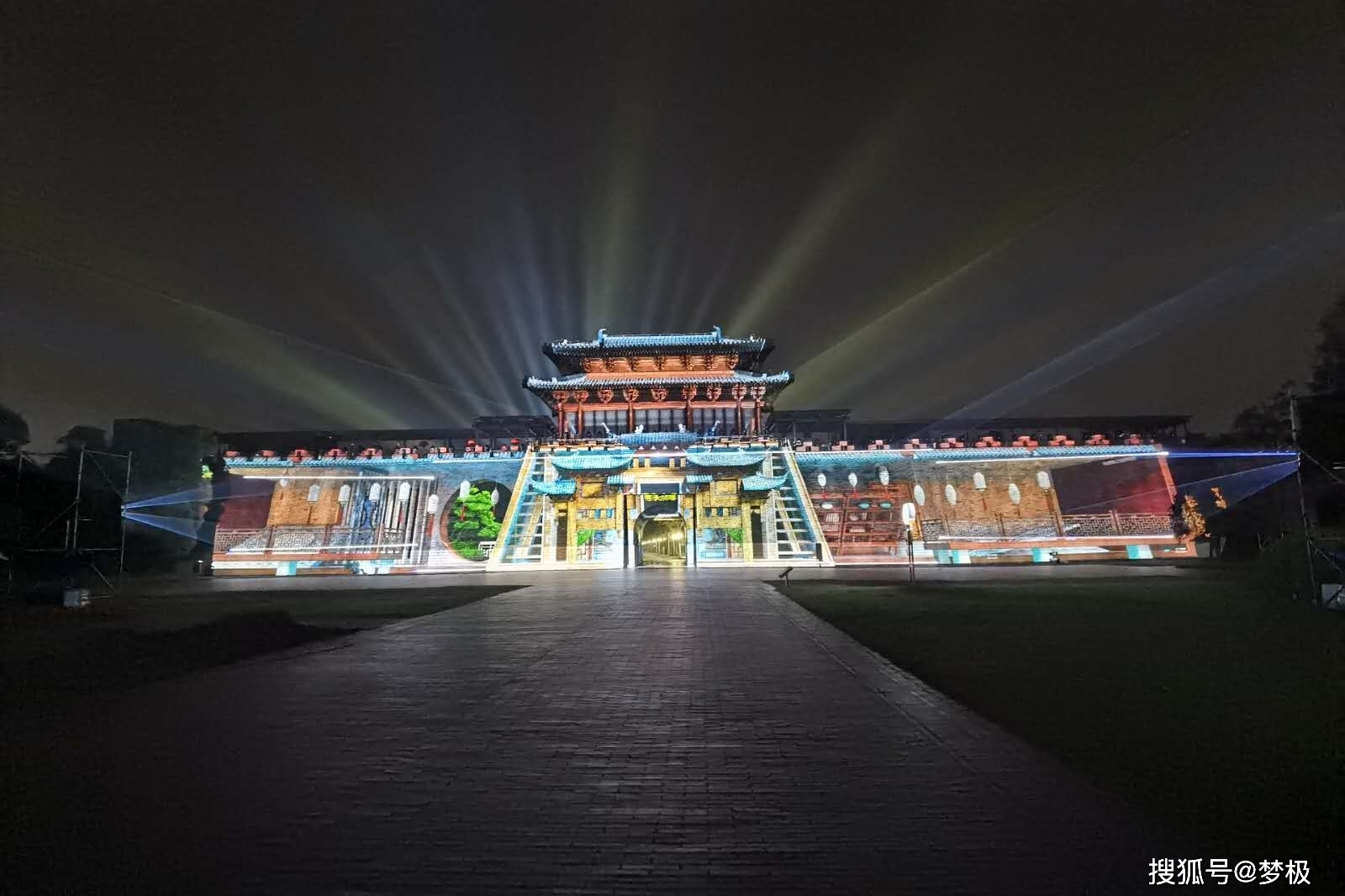 博视智能助力江苏扬州宋夹城3dmapping灯光秀_手机搜狐网