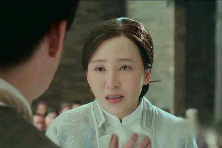 为救儿子牢生柳瑛娘舍身档子弹