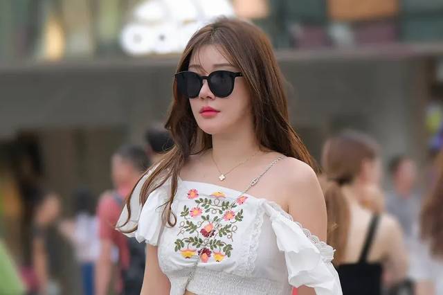 小白龙时尚街拍的个人展示页