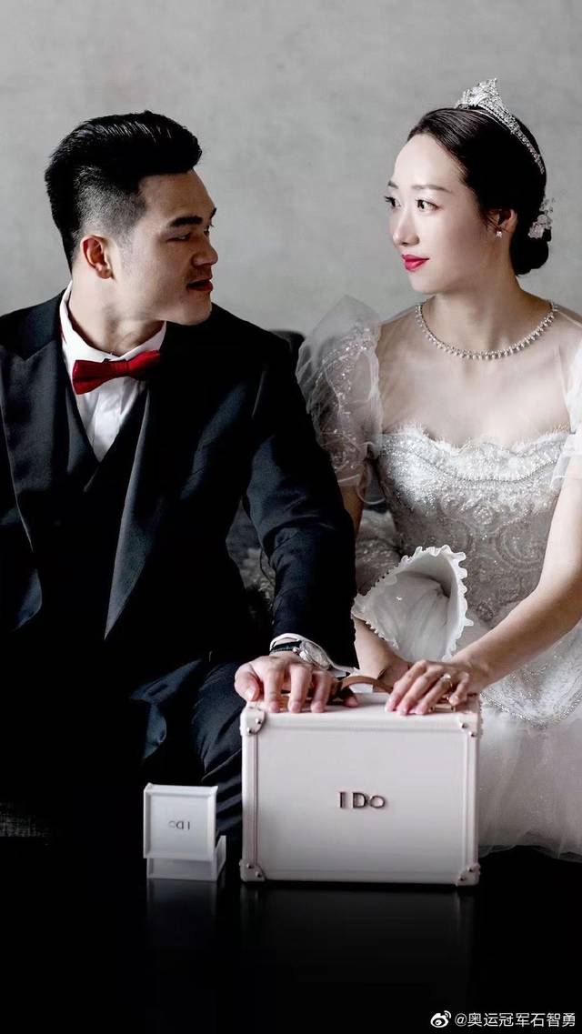 高清:石智勇与妻子举办婚礼 现场婉如唯美童话昨天 20:5800本次热身赛