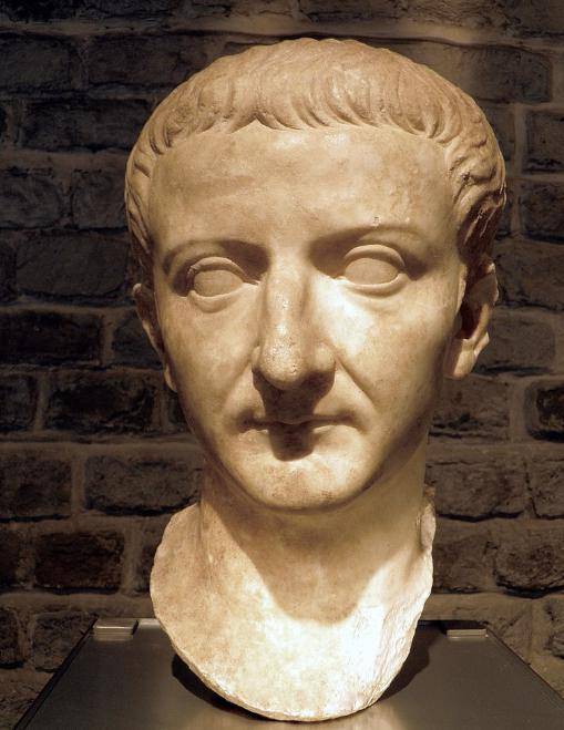 公元2年与4年,屋大维两位外孙皇储卢修斯与盖乌斯