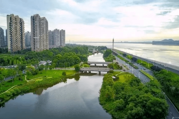 下沙发布的个人展示页