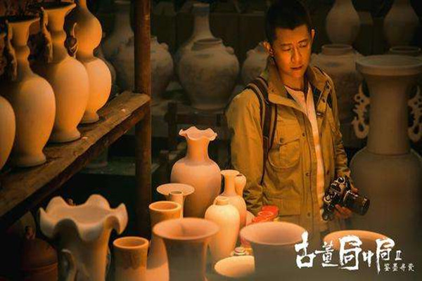 送料無料　孔春霞作 究極の切絵『清明上河圖』 共箱 送料無料 孔春霞作 究極の切絵『清明上河圖』 共箱 送料無料