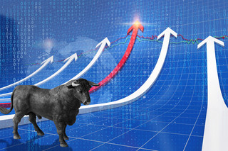 半日蒸发1500亿，国家队疯狂减持？别慌，牛市依旧强劲！