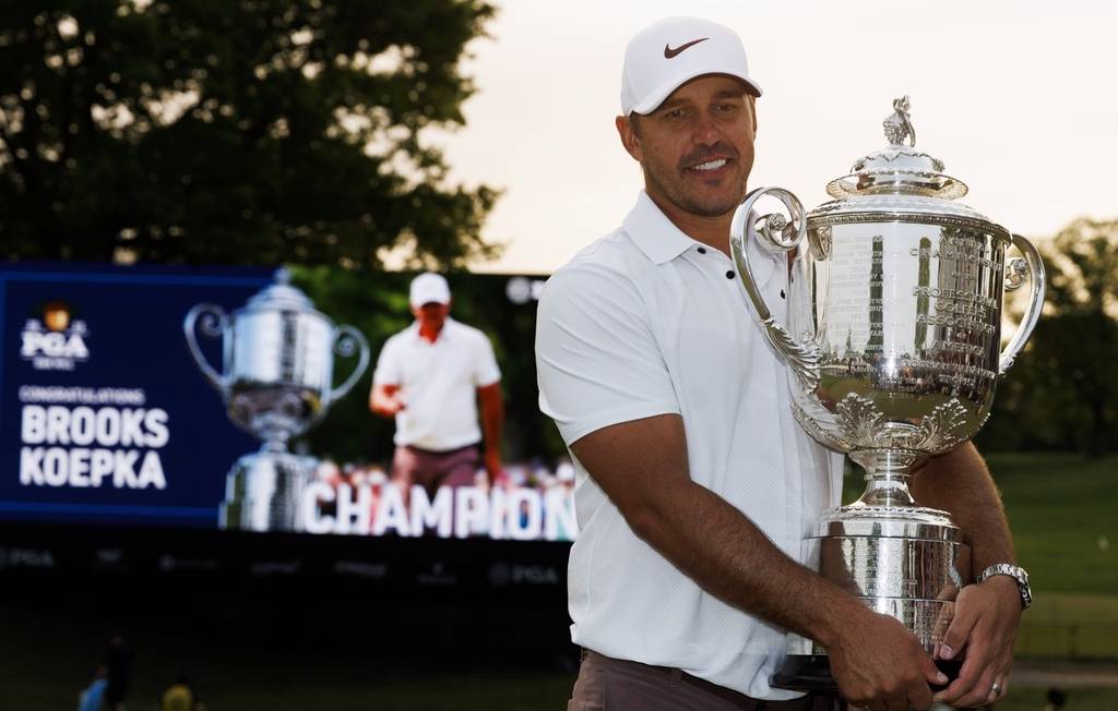 2023高尔夫pga锦标赛布鲁克斯科普卡获得冠军