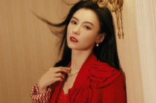 张柏芝回应大儿子情感绯闻：我还没有看到