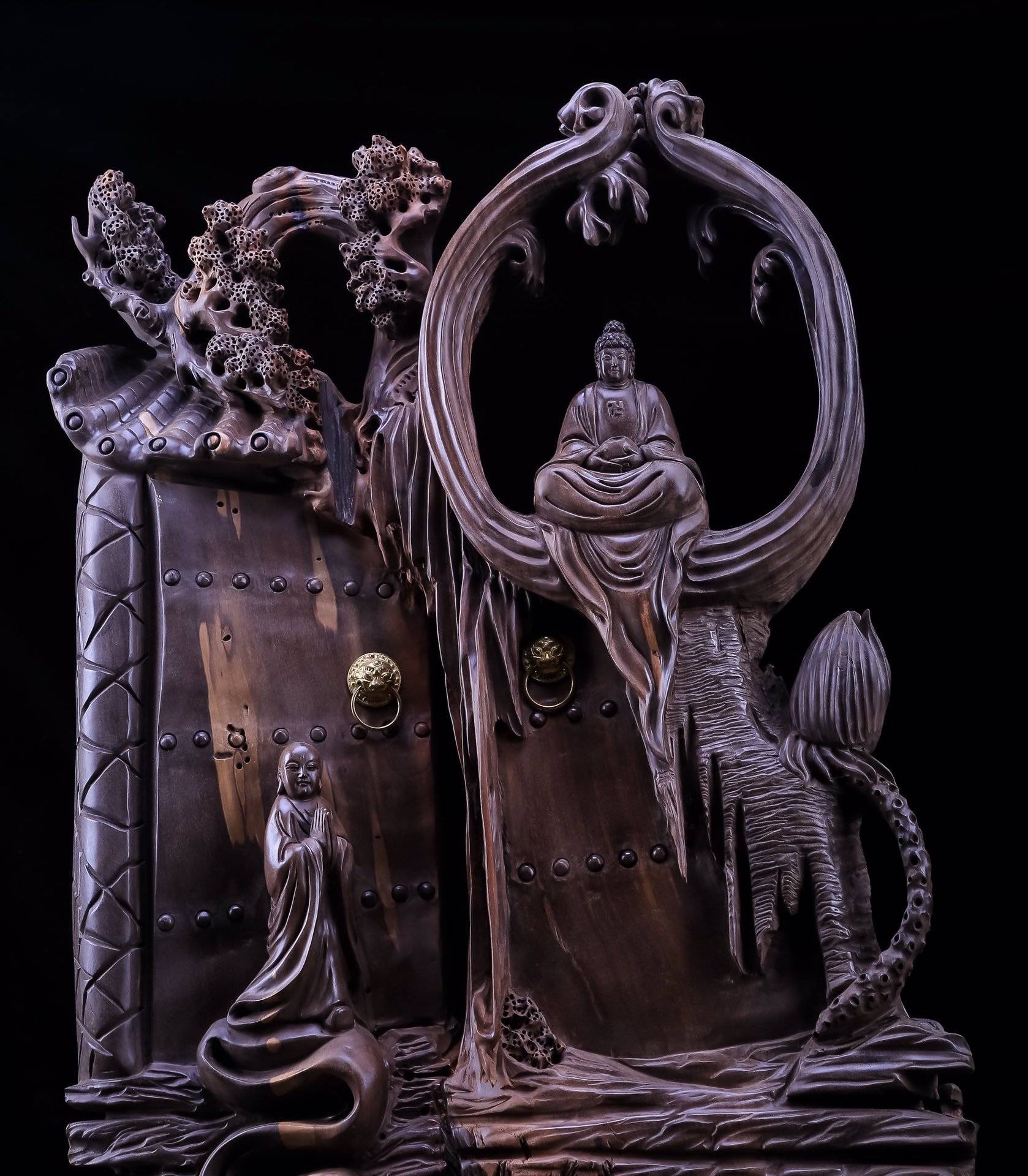 世间多烦恼莫如念菩提红椿木雕欣赏求佛一花一世界