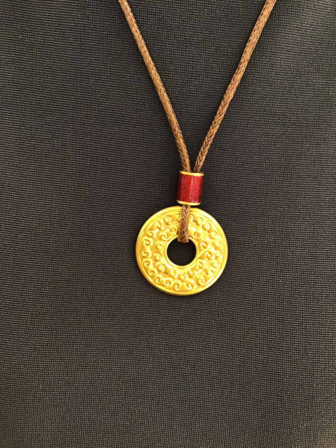 越王古法黄金|一体两面,面面精致