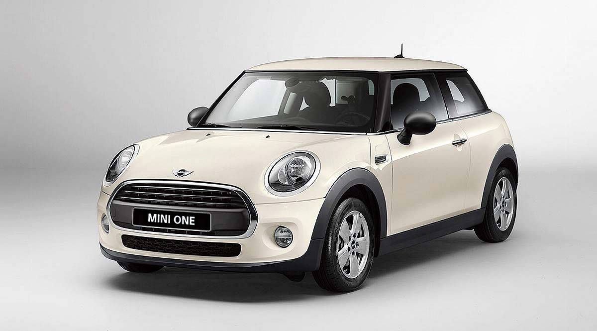 底价雷达站丨25万选豪华小车你要15tminione还是20t宝马1系