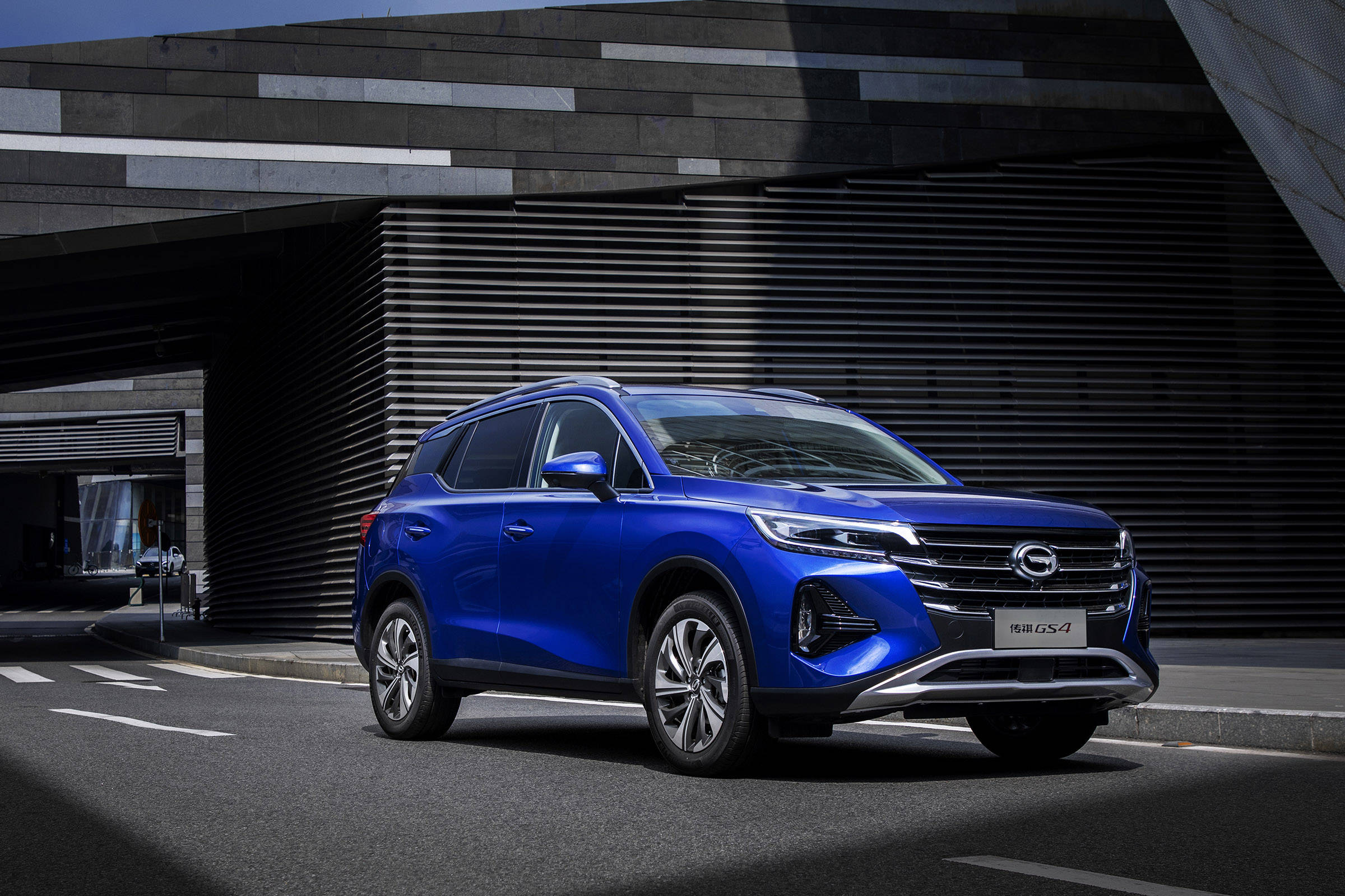 广汽传祺4月销量辣评:回暖速度受疫情拖累 冲击40万年销量任重道长